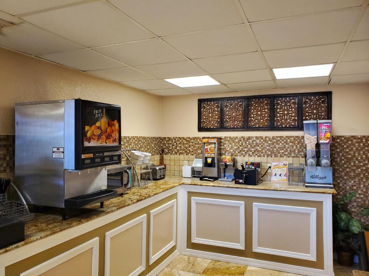 Готель Super 8 By Wyndham Little Rock/North/Airport Норт-Літл-Рок Екстер'єр фото